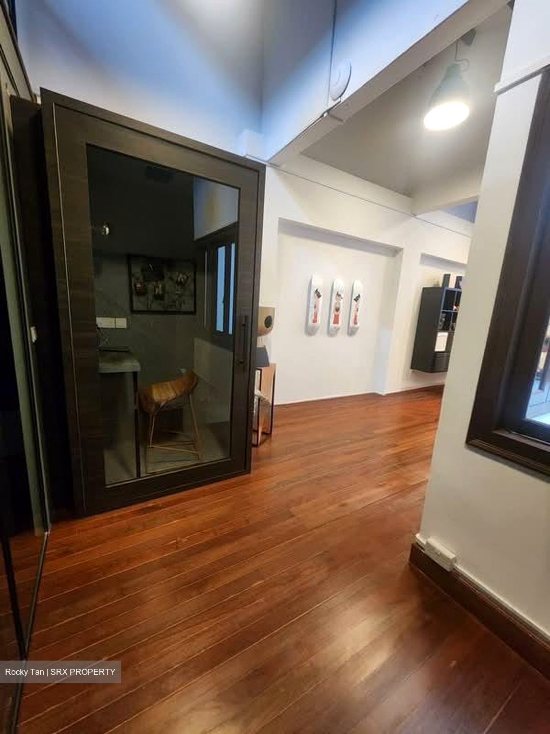 North Bridge Road (D7), Office #581298041